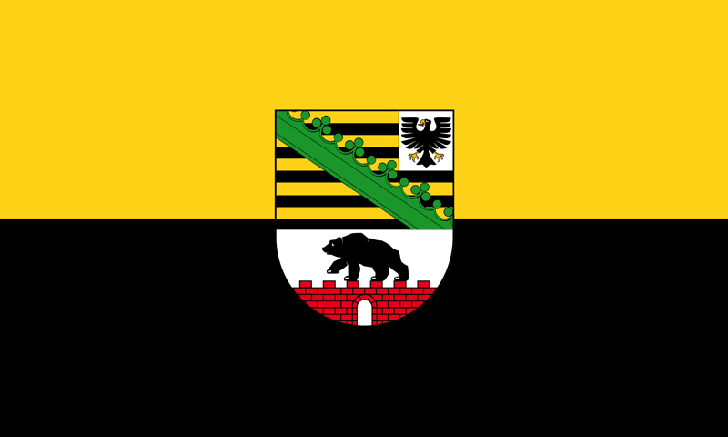 flagge von sachsen-anhalt gelb schwarz mit einem schildwappen in der Mitte